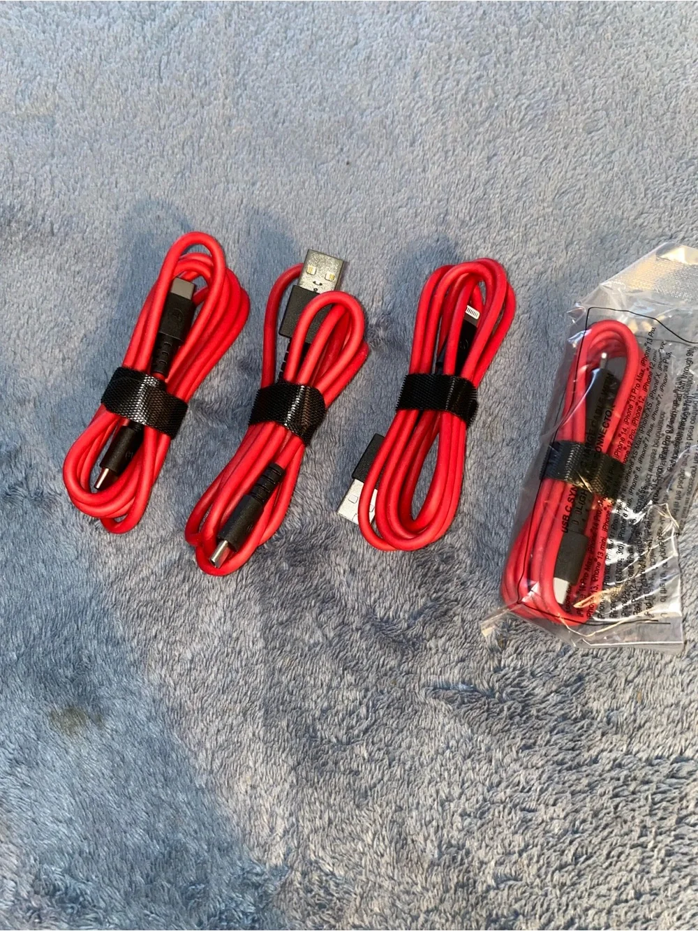 NEW Toyota Quick Charge USB Cable Kit - Red, 4 lightning cables